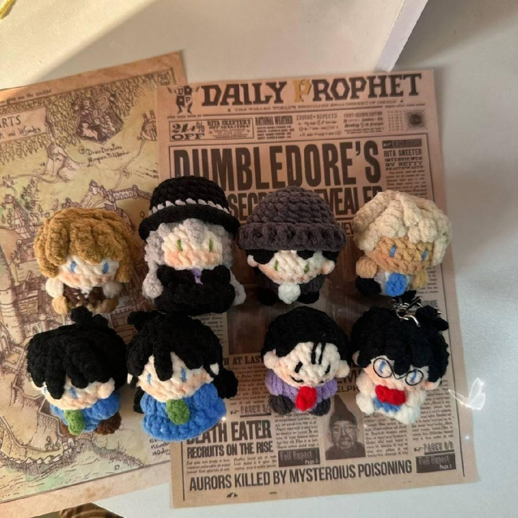 Detective Conan Official Same-Style Handmade Crochet Character Pendant Conan/Haibara Ai/Kaito Anime Peripheral Keychain Bag Ornament Fan Collection Gift/名探偵コナン 公式同風 手作りクロケットキャラクターペンダント コナン／灰原哀／怪盗キッド アニメ周辺 キーチェーン バッグオーナメント ファンコレクション用 ギフト